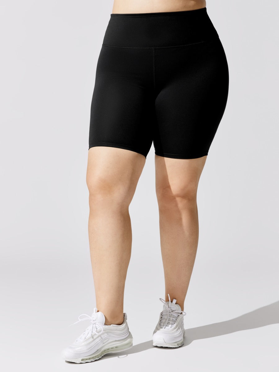 Carbon38 High Rise Biker Short Shorts in Cloud Compression