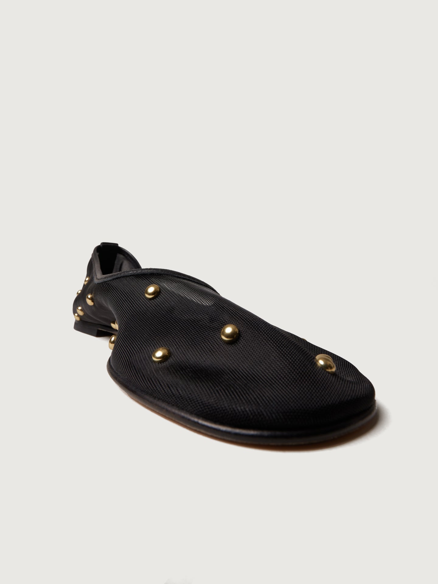 Carbon38 Balla w/ Studs - Black w/ Studs