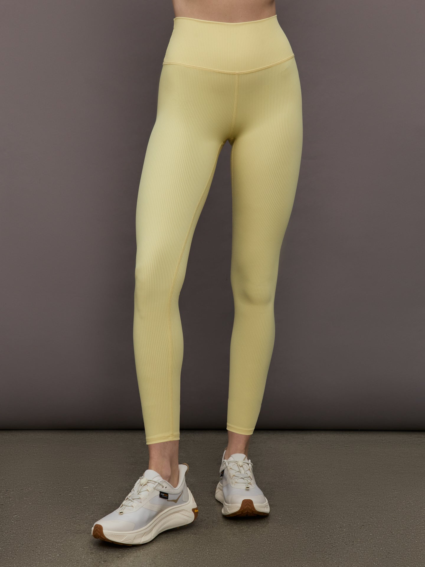 Carbon38 High Rise Legging in Ribbed Melt - Banana