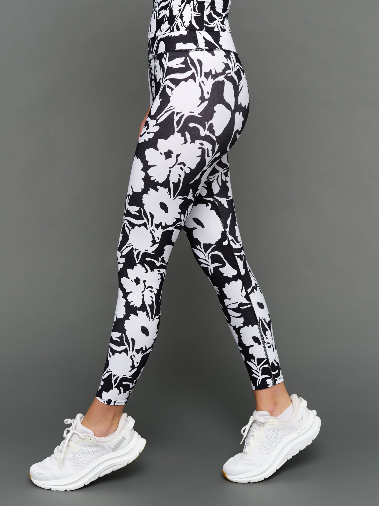 Carbon38 Floral Print Legging in Melt - Floral Print