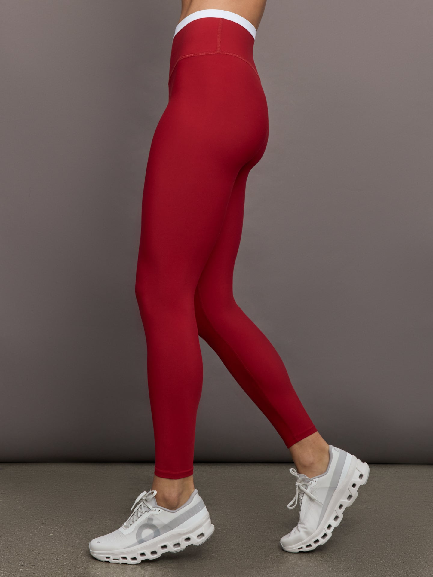 Carbon38 Contrast Waistband Legging in Melt - Cherry Red/White