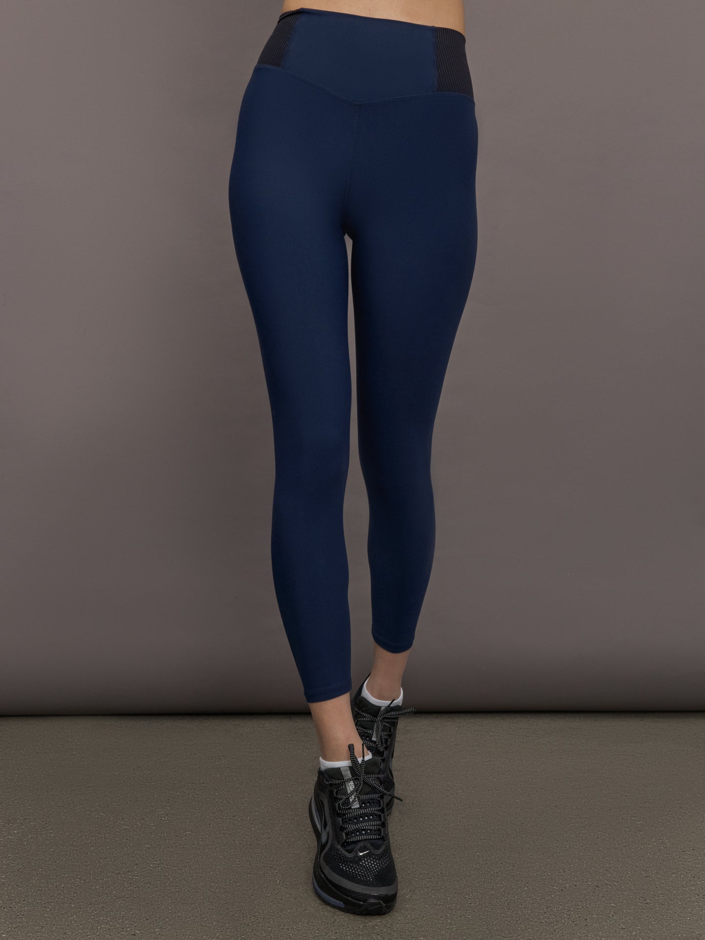 Carbon38 Seamed Legging in Melt - Navy/Black