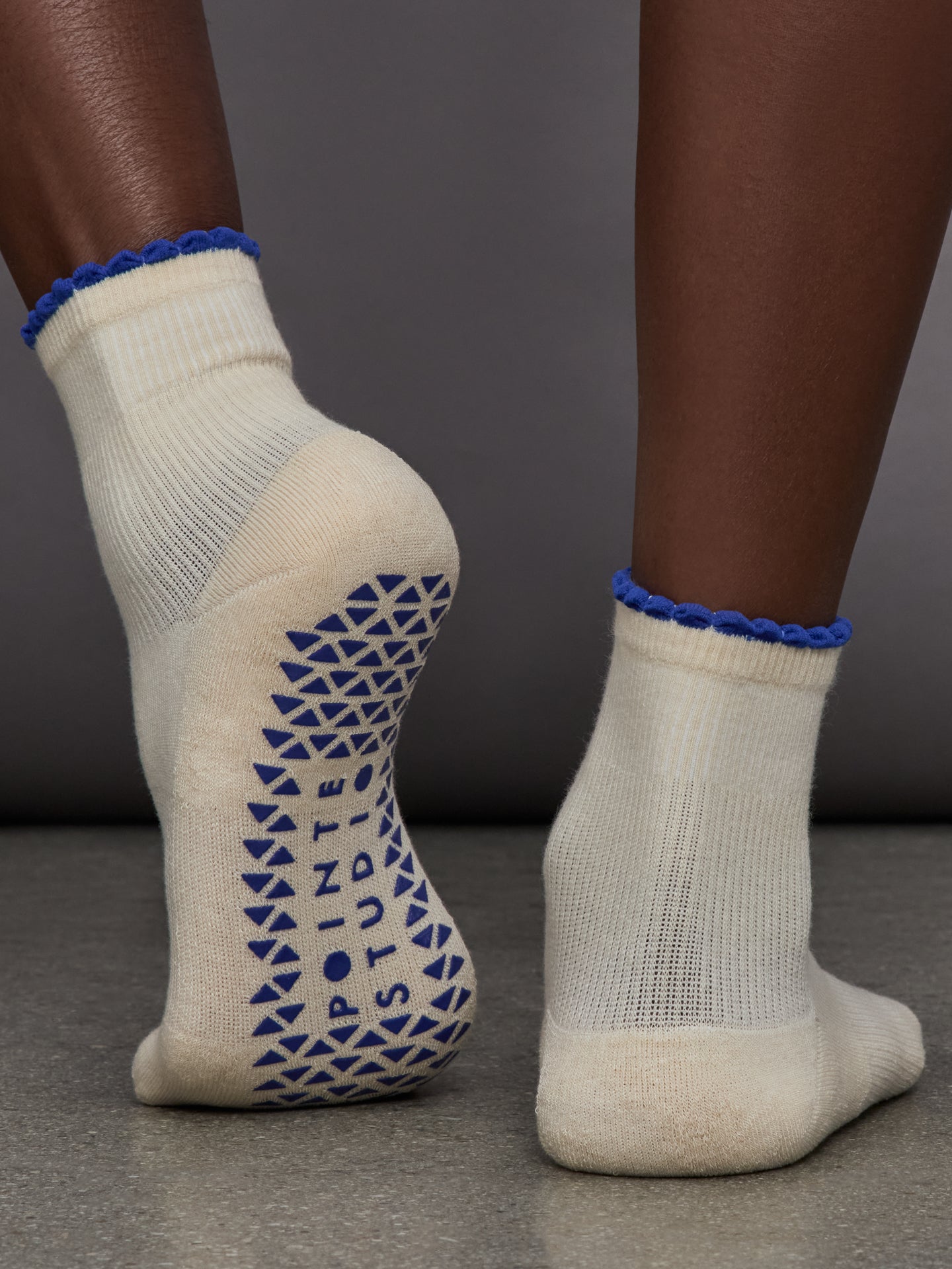 Carbon38 Mental Vacay Ankle - Ivory