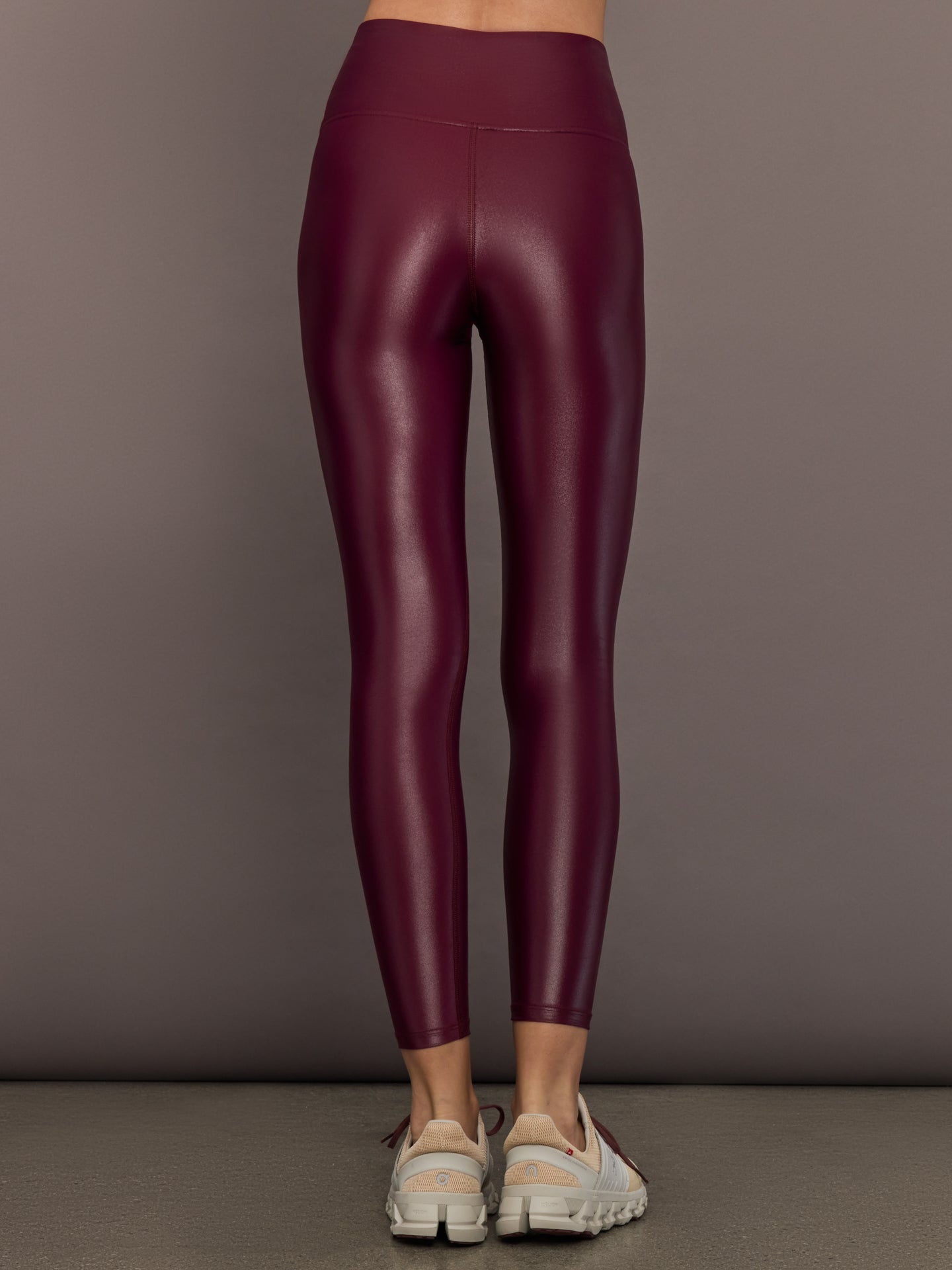 Carbon38 High Rise 7/8 Legging in Takara Shine - Fig