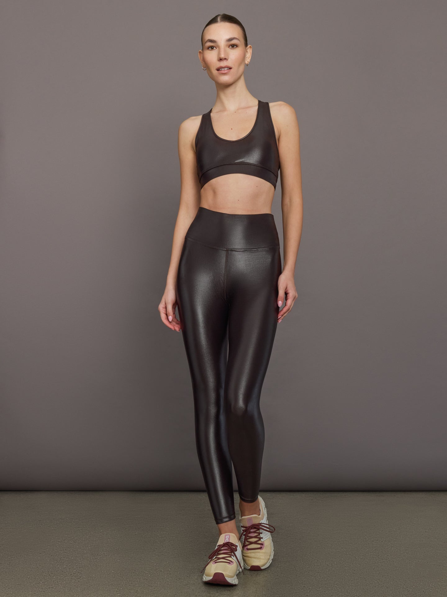 Carbon38 High Rise 7/8 Legging in Takara Shine - Chocolate Torte