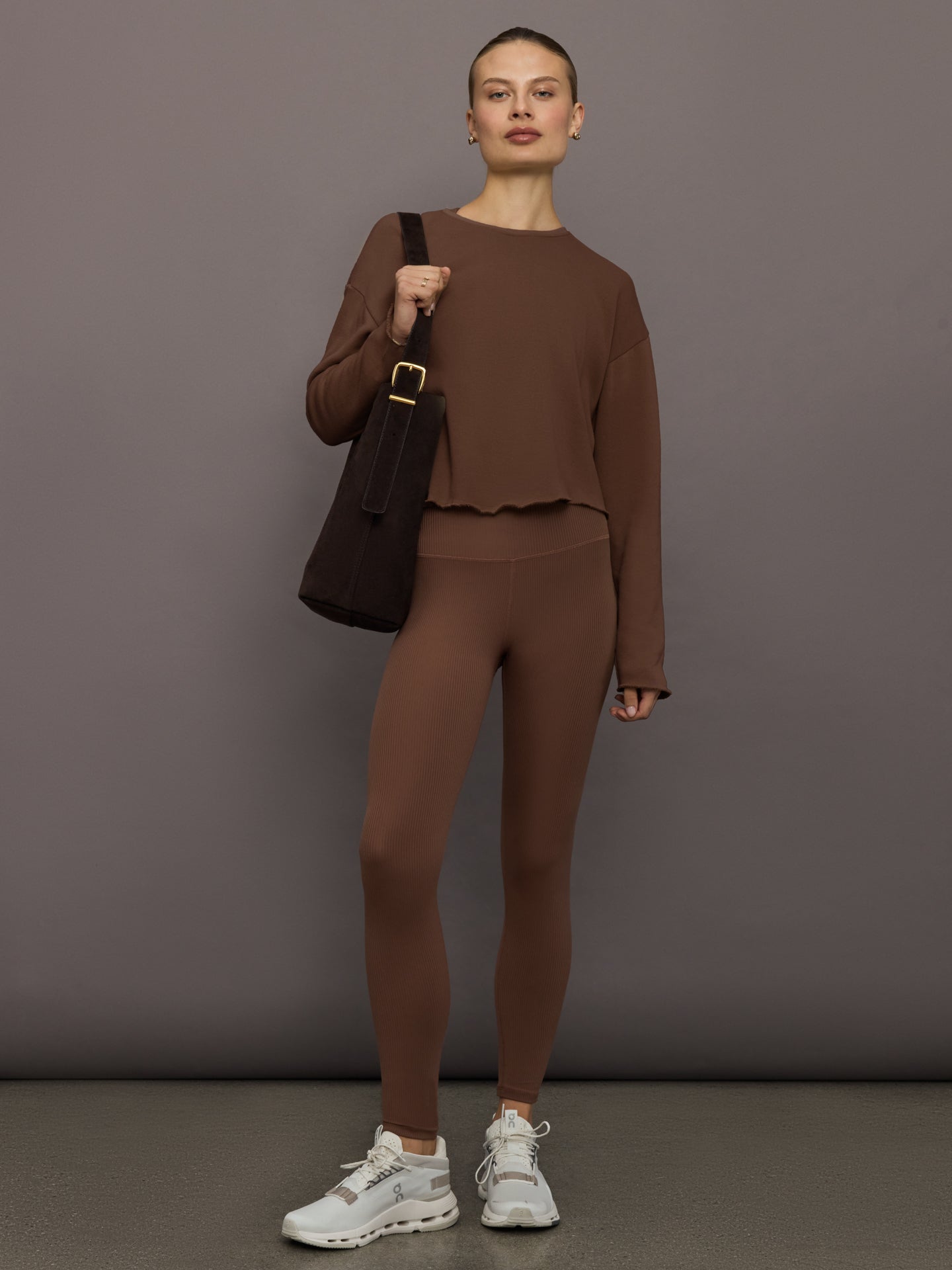 Carbon38 High Rise Legging in Ribbed Melt - Cocoa Brown