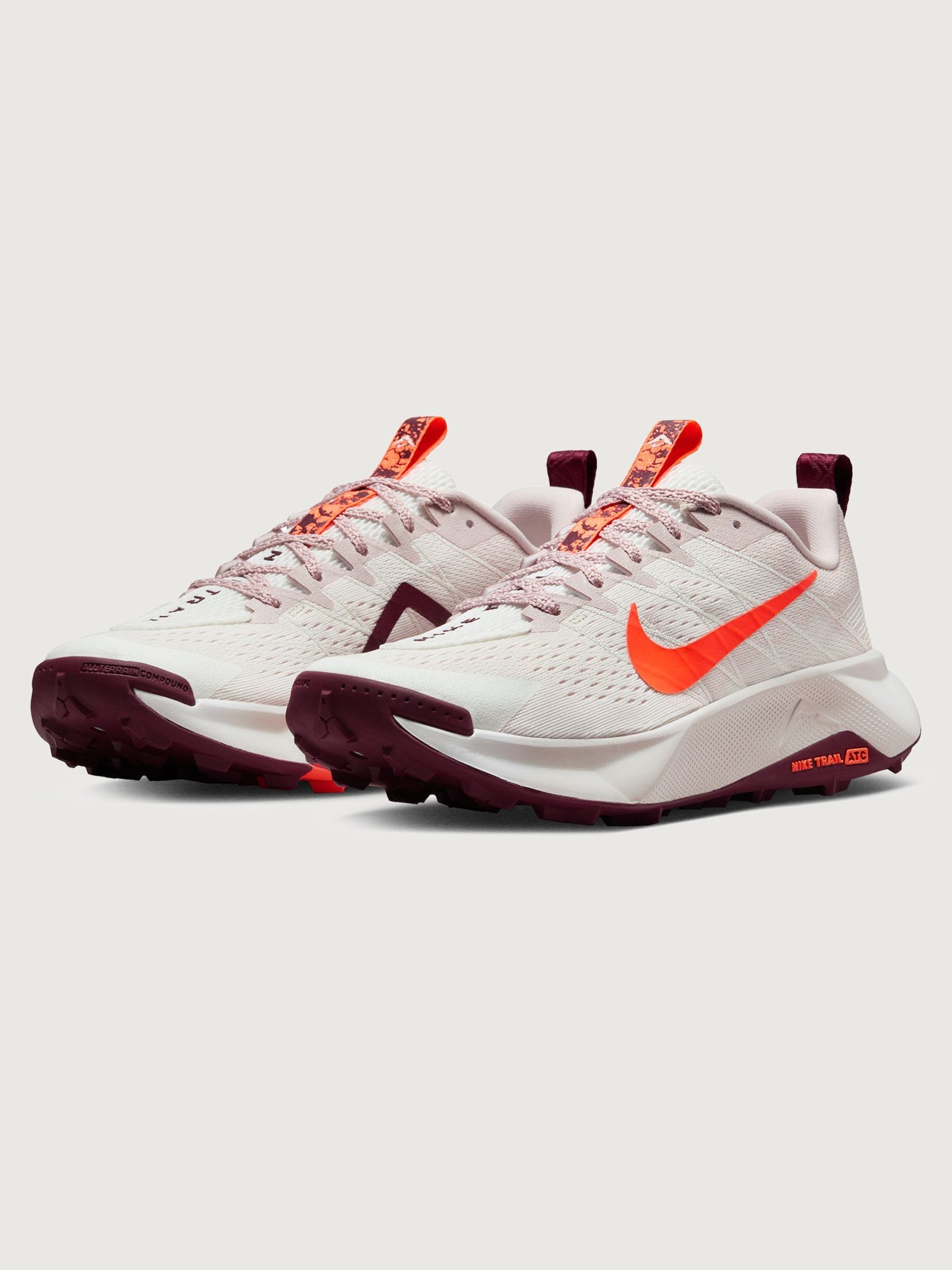 Carbon38 Nike Wildhorse 10 - Sail/Hyper Crimson-Silt Red