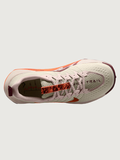 Carbon38 Nike Wildhorse 10 - Sail/Hyper Crimson-Silt Red