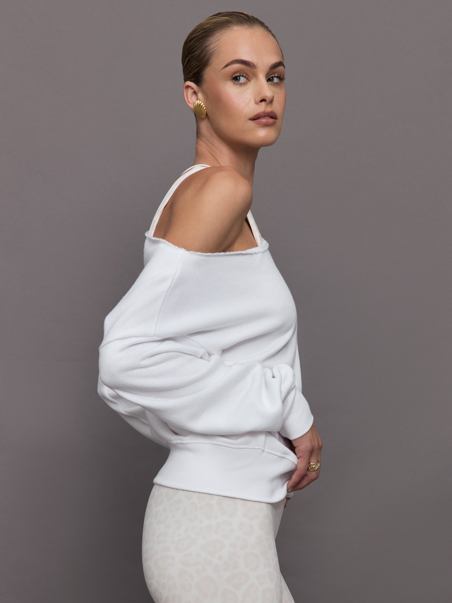 Carbon38 Off Shoulder Sweatshirt in French Terry - White