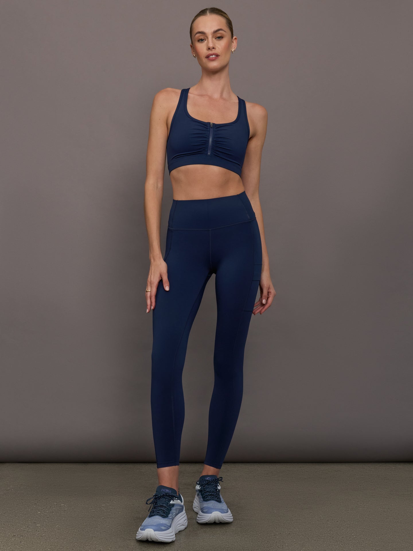 Carbon38 Zipper Bra in Diamond Compression - Navy