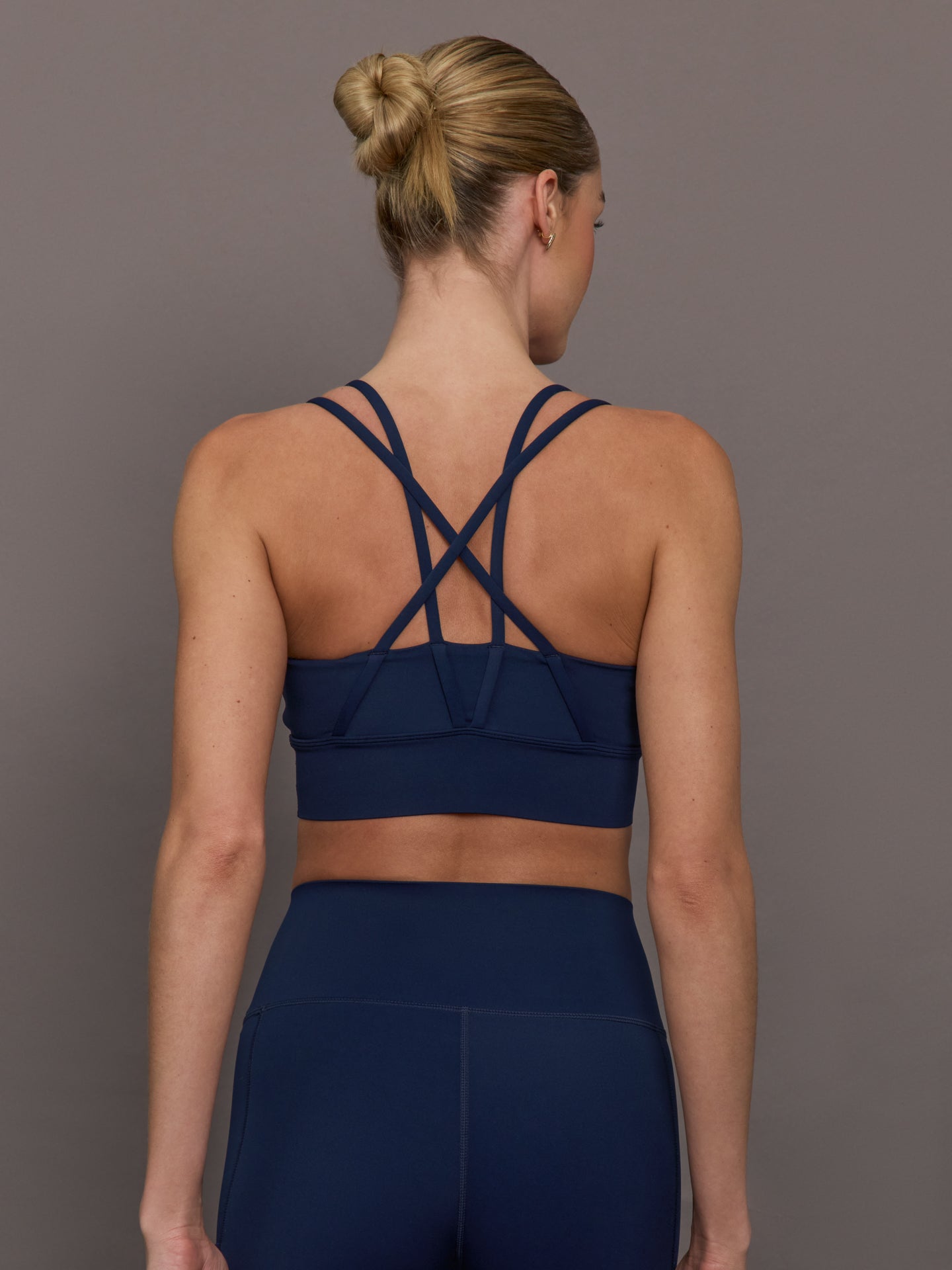 Carbon38 Multi Strap Active Bra in Diamond Compression - Navy