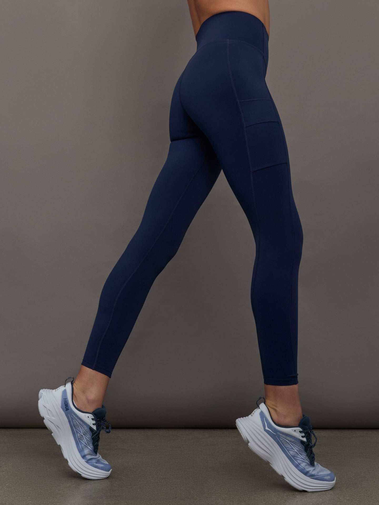 Carbon38 High Rise Pocket Legging in Diamond Compression - Navy