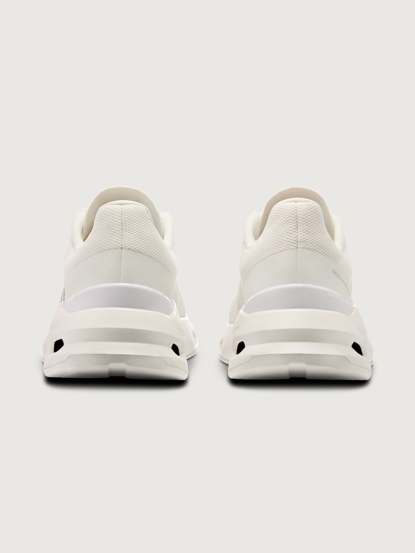 Carbon38 Cloudpulse - White | Frost