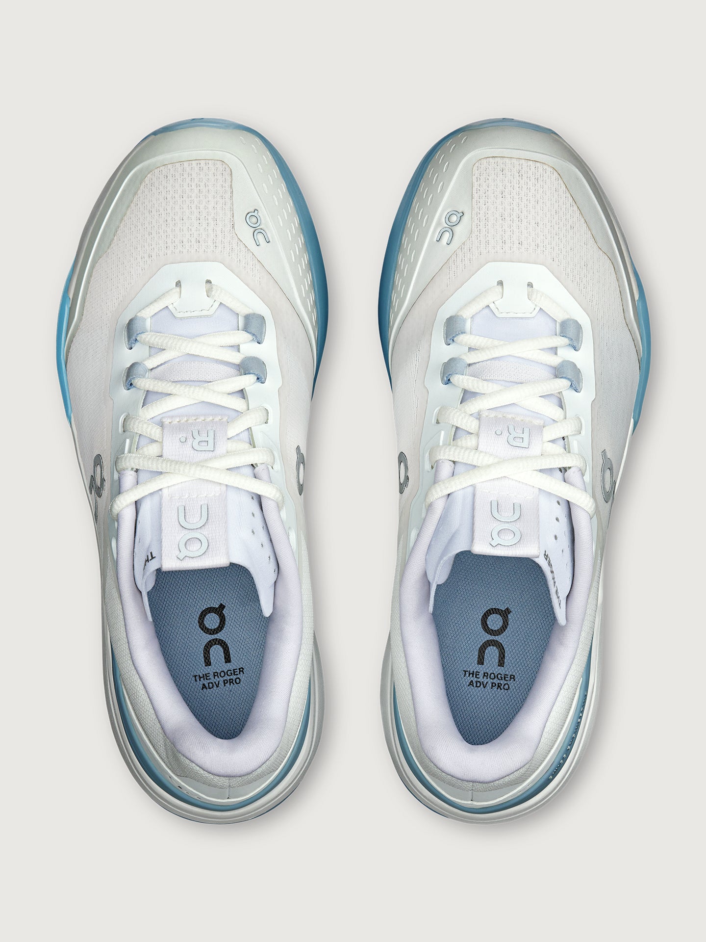 Carbon38 THE ROGER ADV Pro - White | Chambray