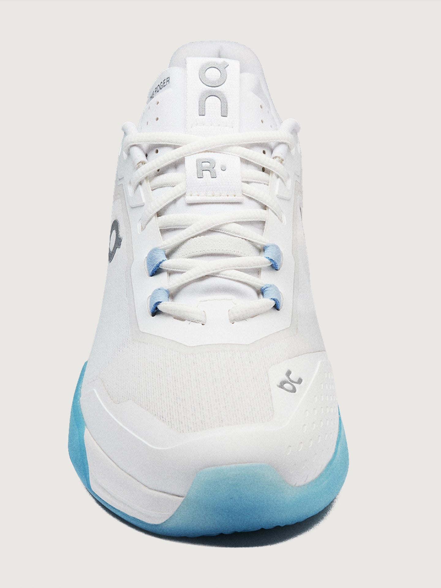 Carbon38 THE ROGER ADV Pro - White | Chambray