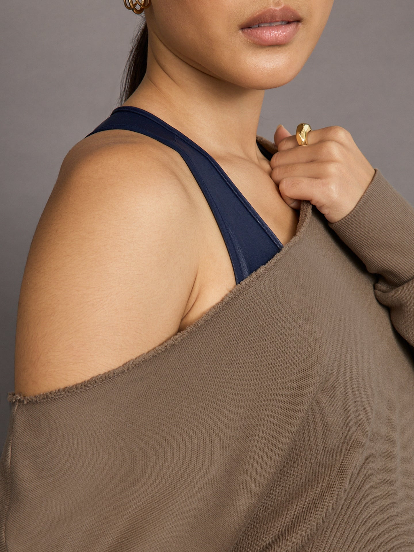 Carbon38 Off Shoulder Sweatshirt in French Terry - Caribou
