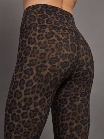 Carbon38 High Rise Legging in Melt - Leopard Print