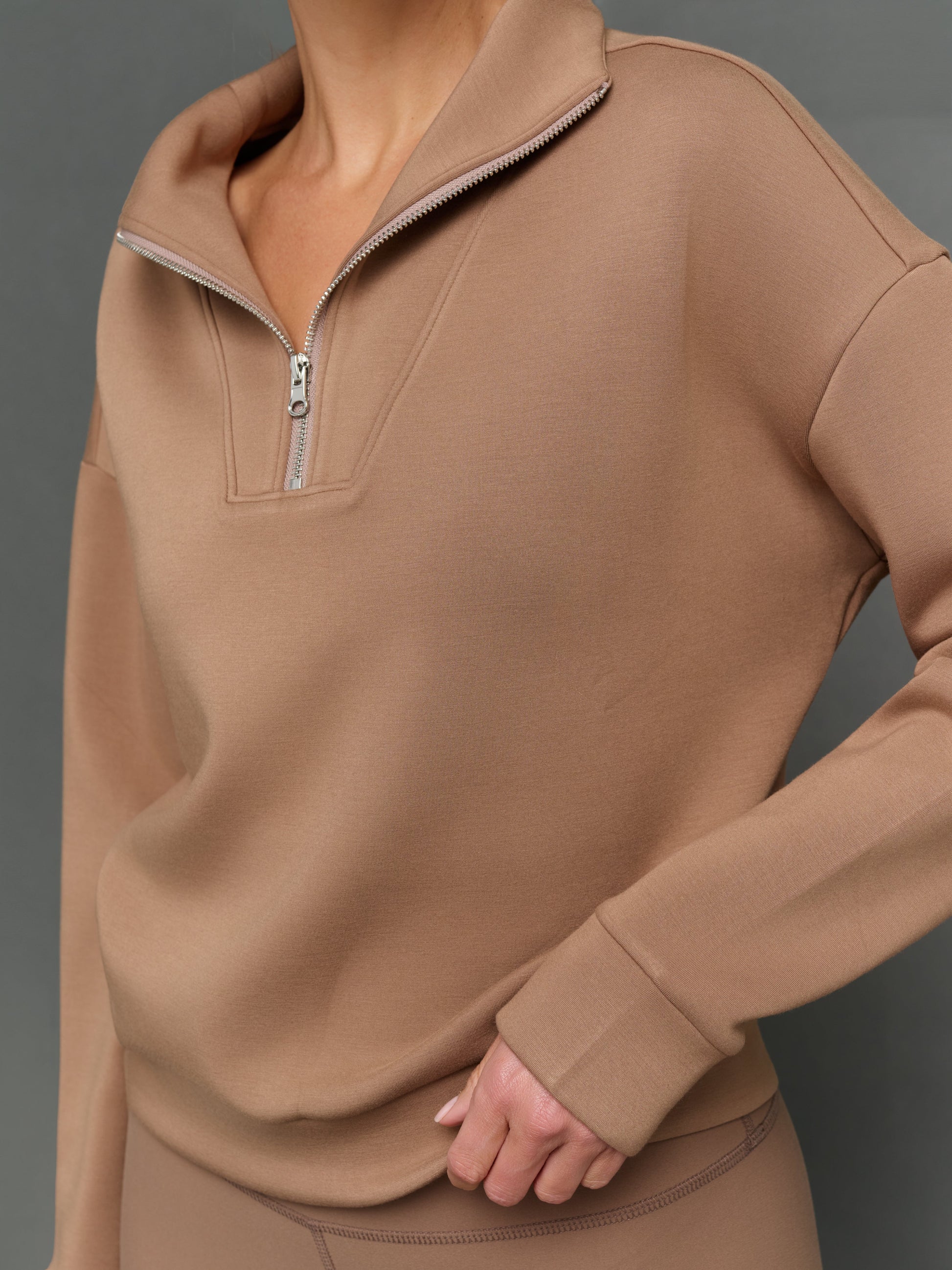 Carbon38 Half Zip Pullover in Interlock - Caribou
