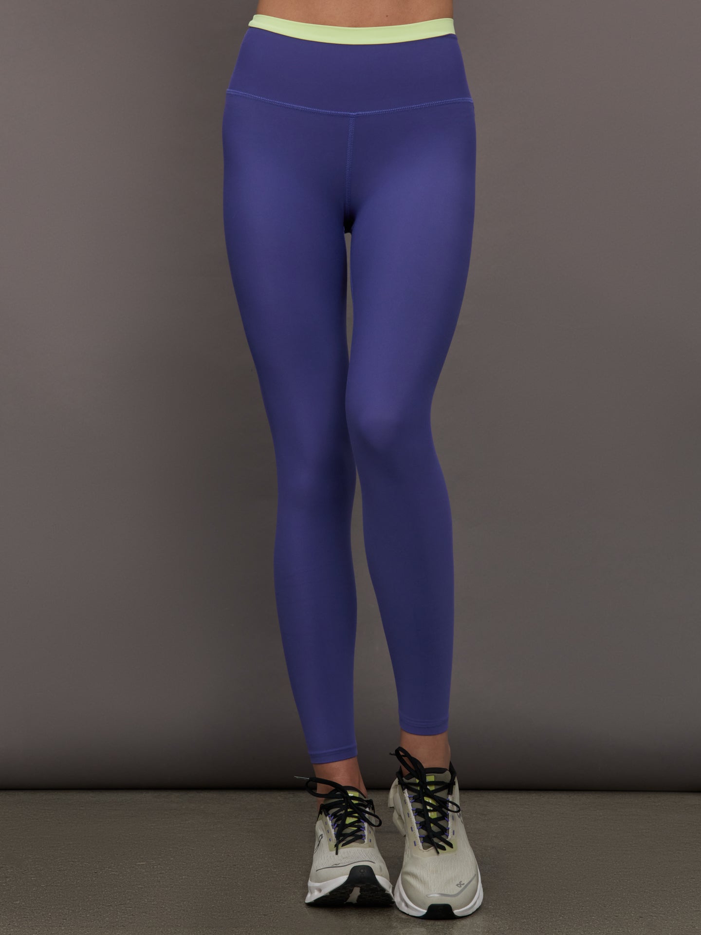 Carbon38 Contrast Waistband Legging in Melt - Future Dusk / Matcha