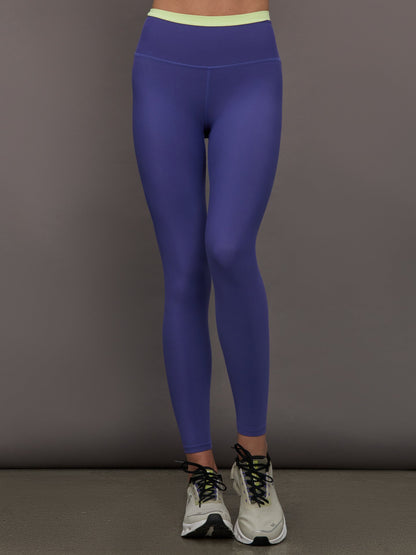 Carbon38 Contrast Waistband Legging in Melt - Future Dusk / Matcha