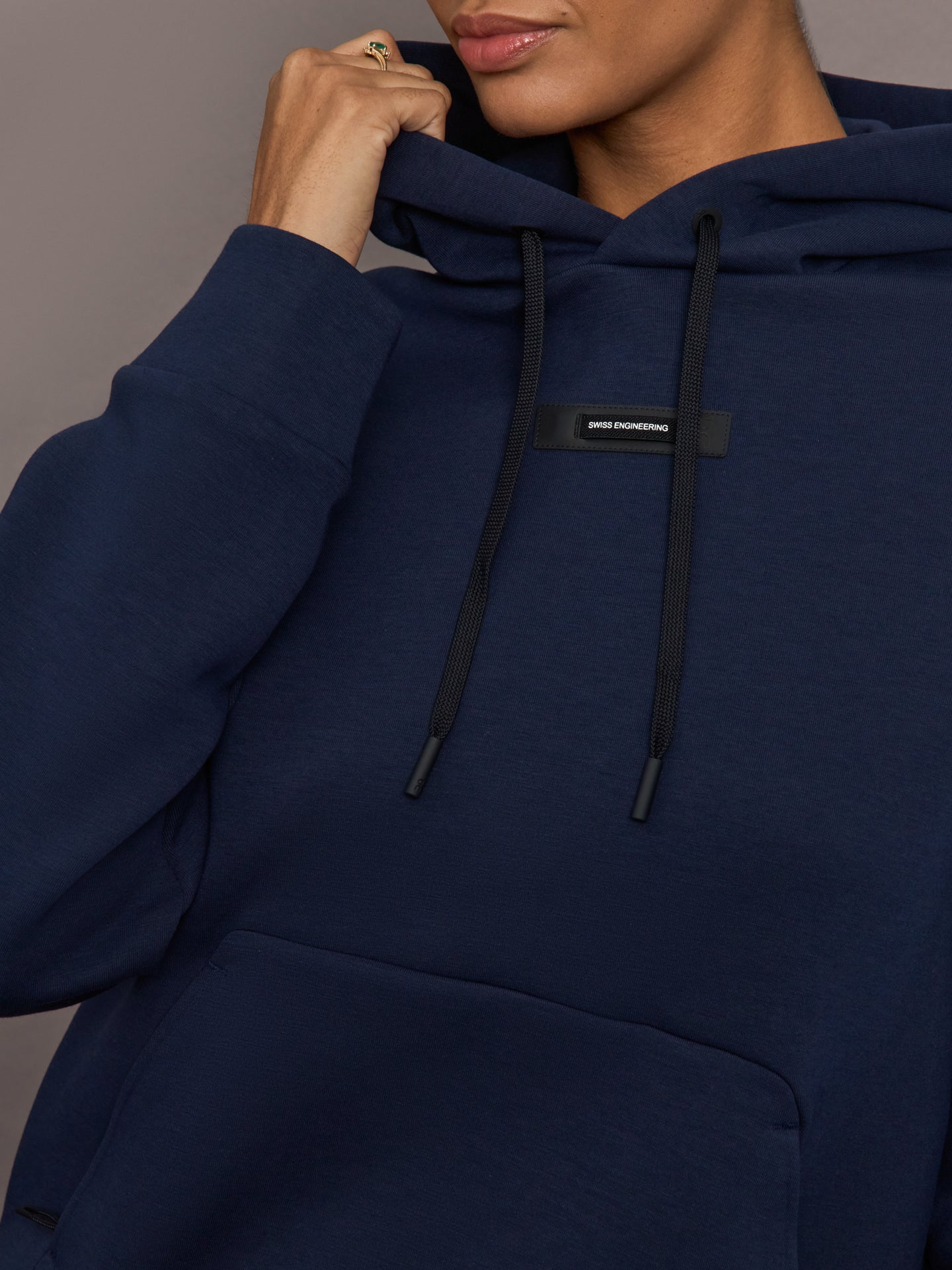 Carbon38 Focus Tech Hoodie - Navy