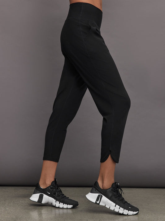 Carbon38 Jogger in Melt - Black