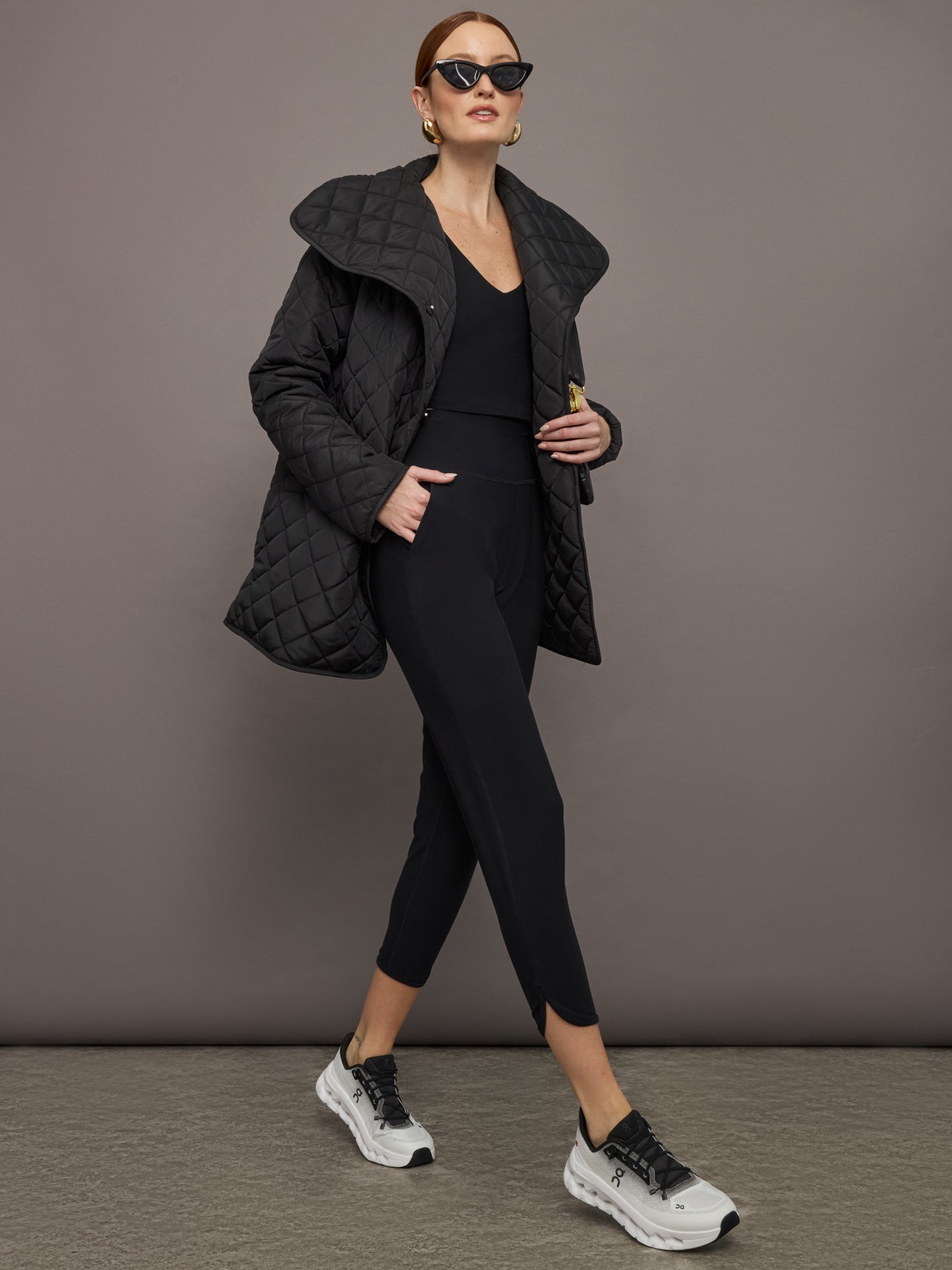 Carbon38 Jogger in Melt - Black