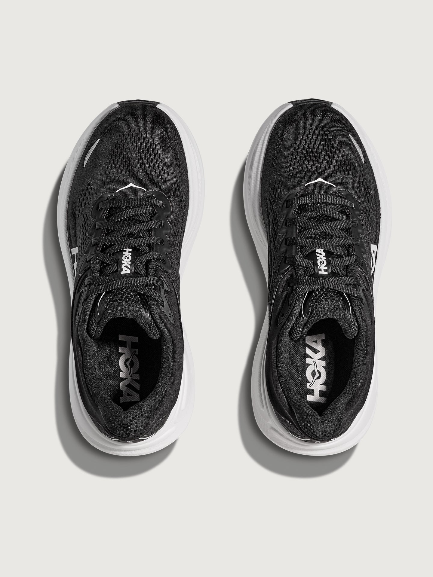 Carbon38 Bondi 9 - Black/White