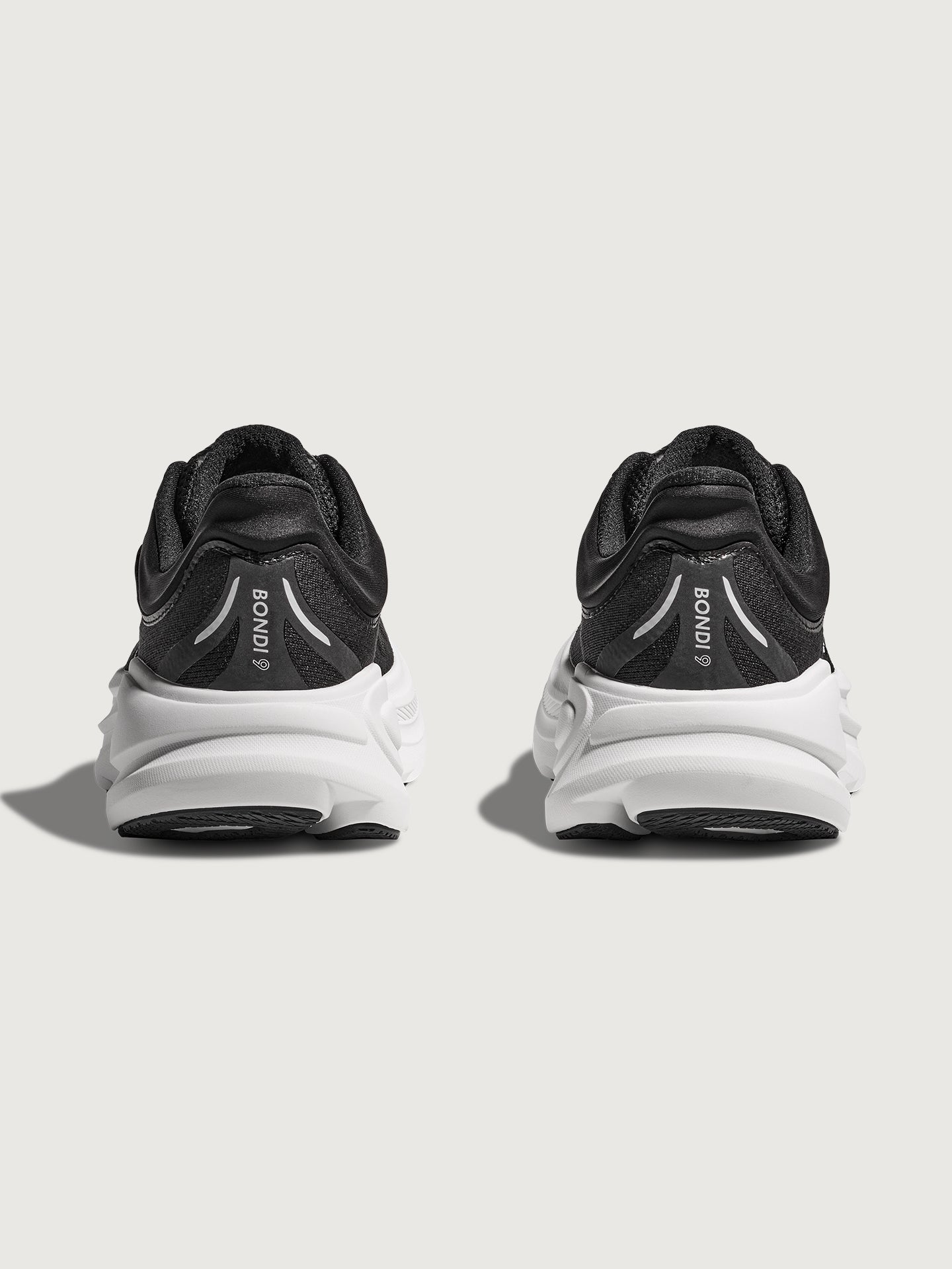Carbon38 Bondi 9 - Black/White