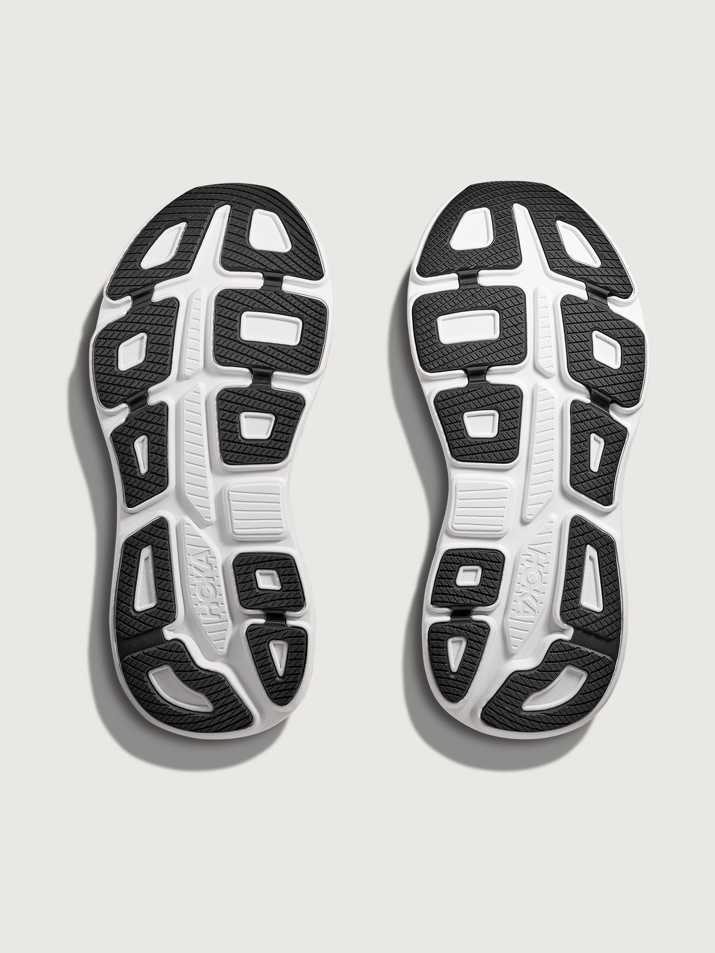 Carbon38 Bondi 9 - Black/White