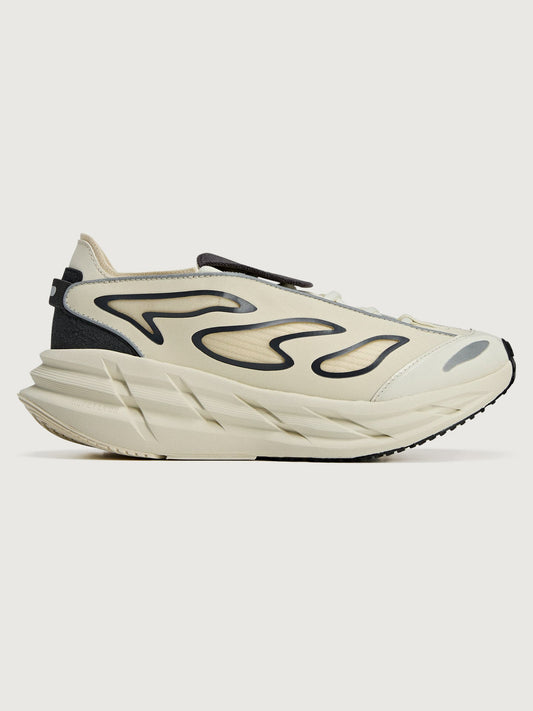 Carbon38 aSMC ADISTAR - Almond Milk-Smc/Almond Milk-Smc/Utility Black
