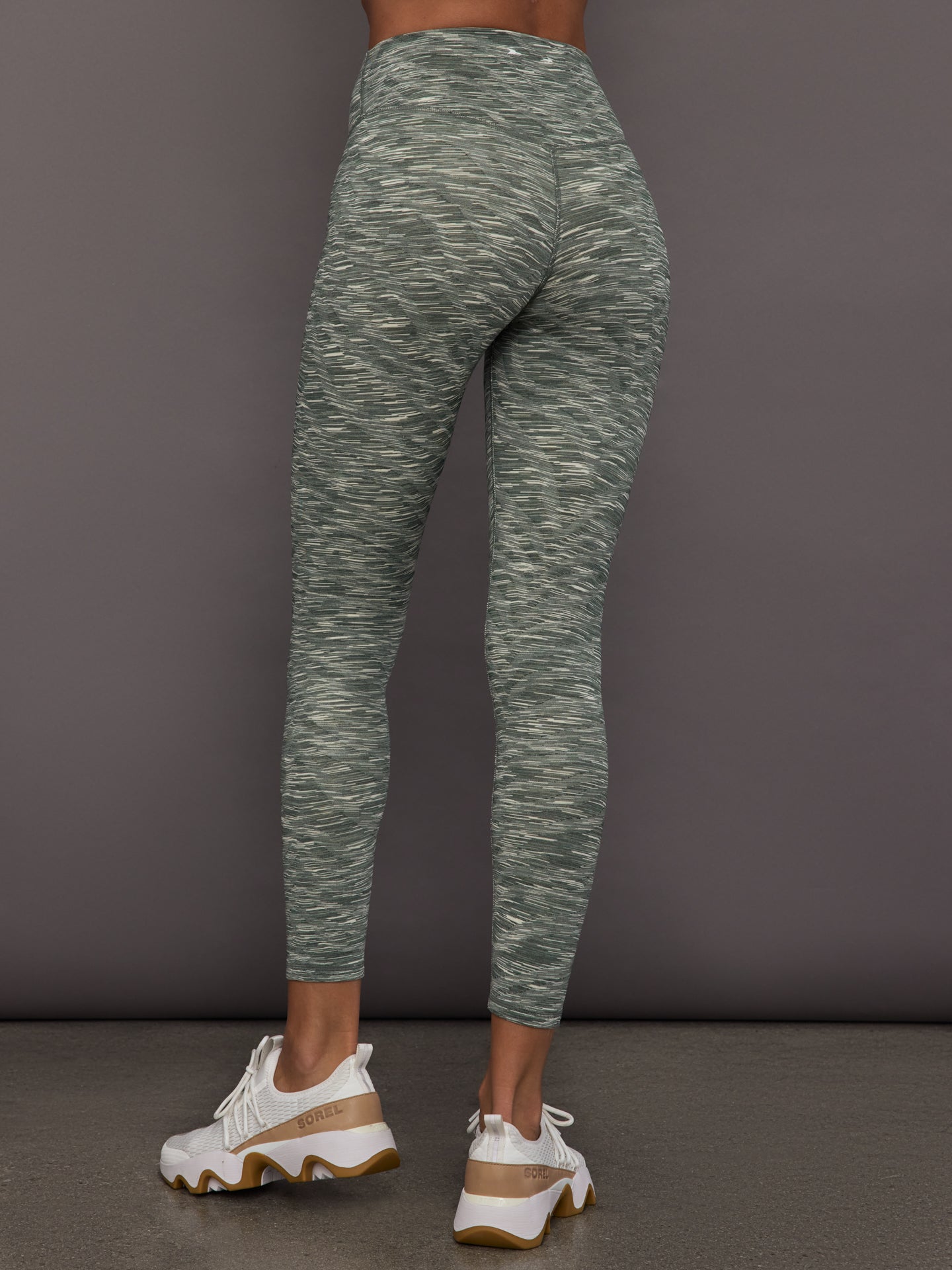 Carbon38 Reversible 25in High Midi Pant - Green