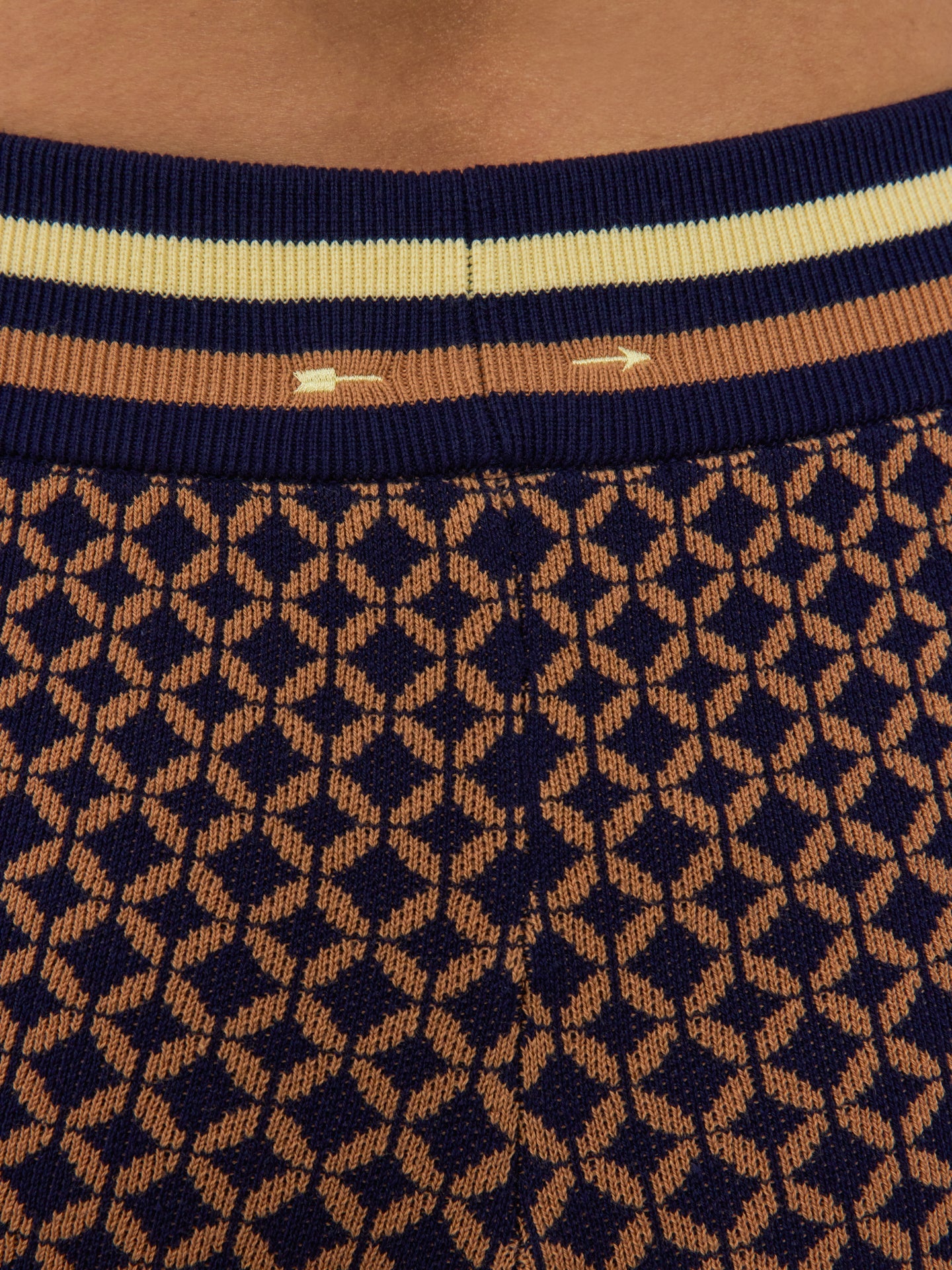 Carbon38 Crossroad 3in. Knit Short - Geo