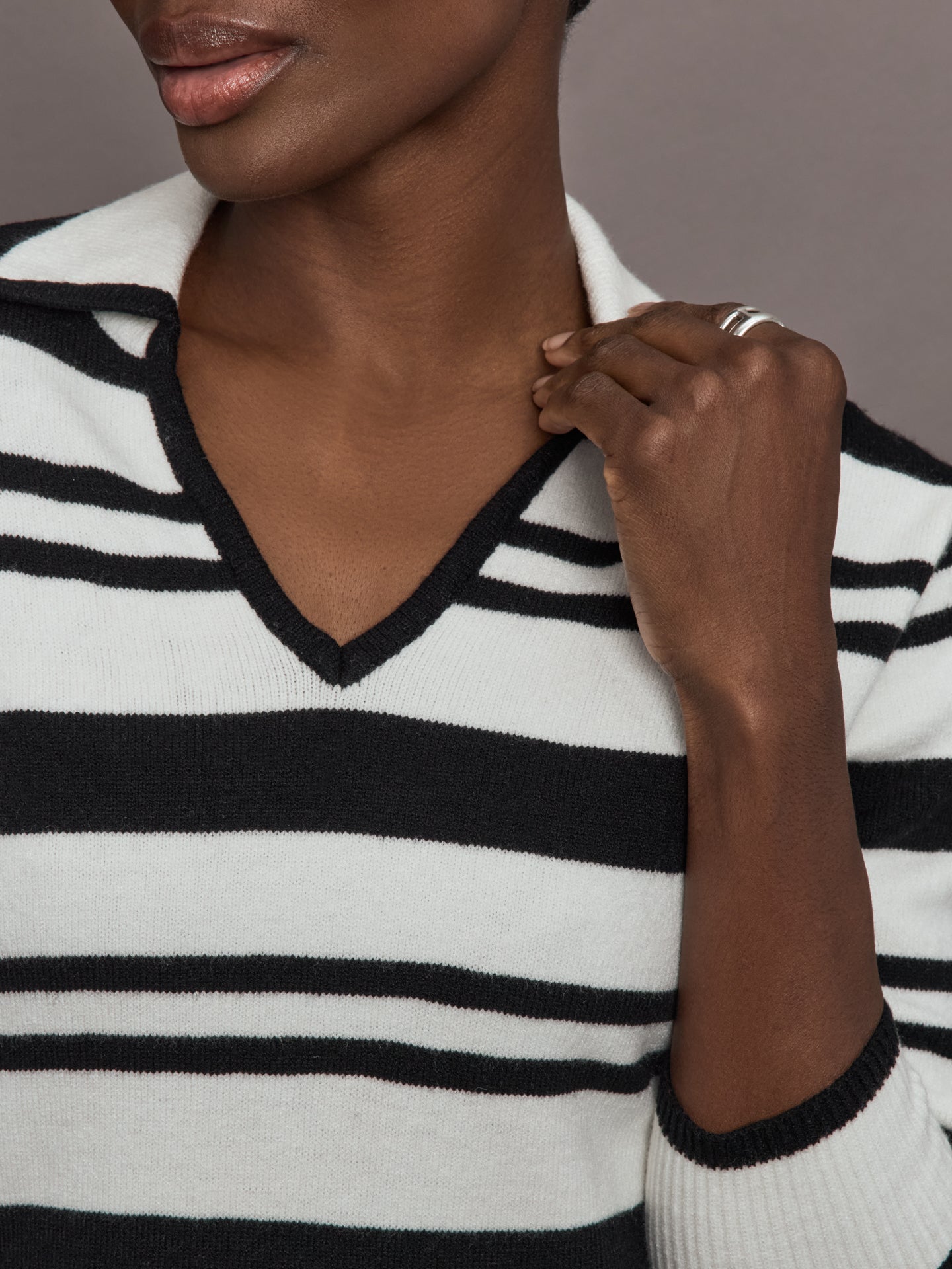 Carbon38 Johnny Collar Striped Sweater - Black/Cream