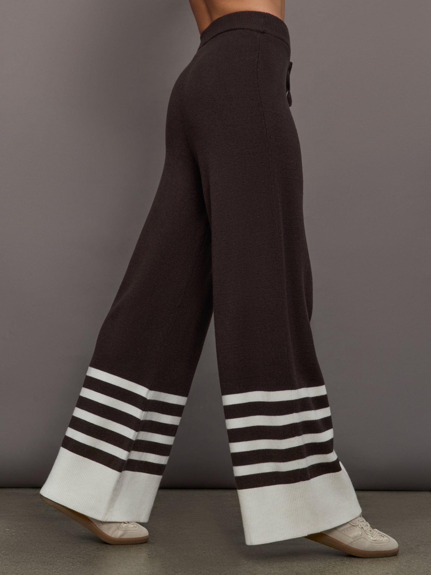 Carbon38 Striped Sweater Pant - Chocolate Torte / Off White