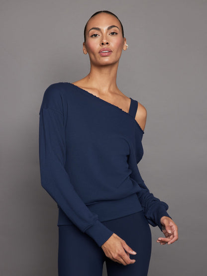 Carbon38 Off Shoulder Sweatshirt in French Terry - Navy Blazer