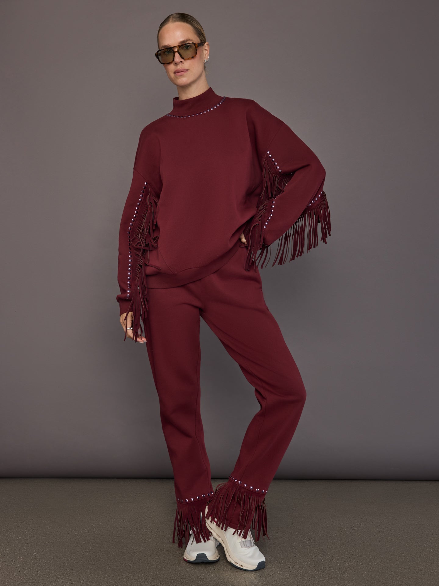 Carbon38 Fenzy Crew Neck Sweater - Vino Rosso