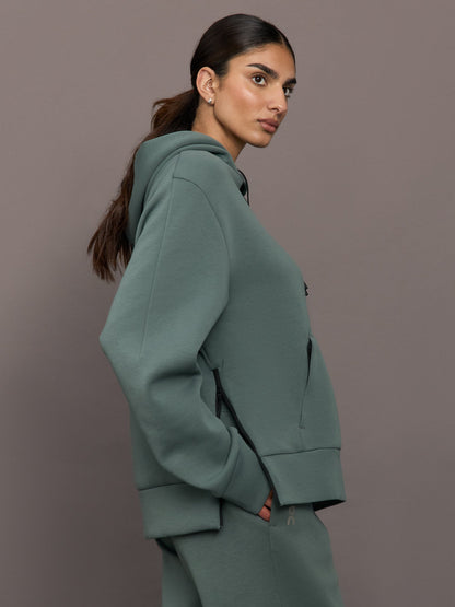 Carbon38 Focus Tech Hoodie - Olive