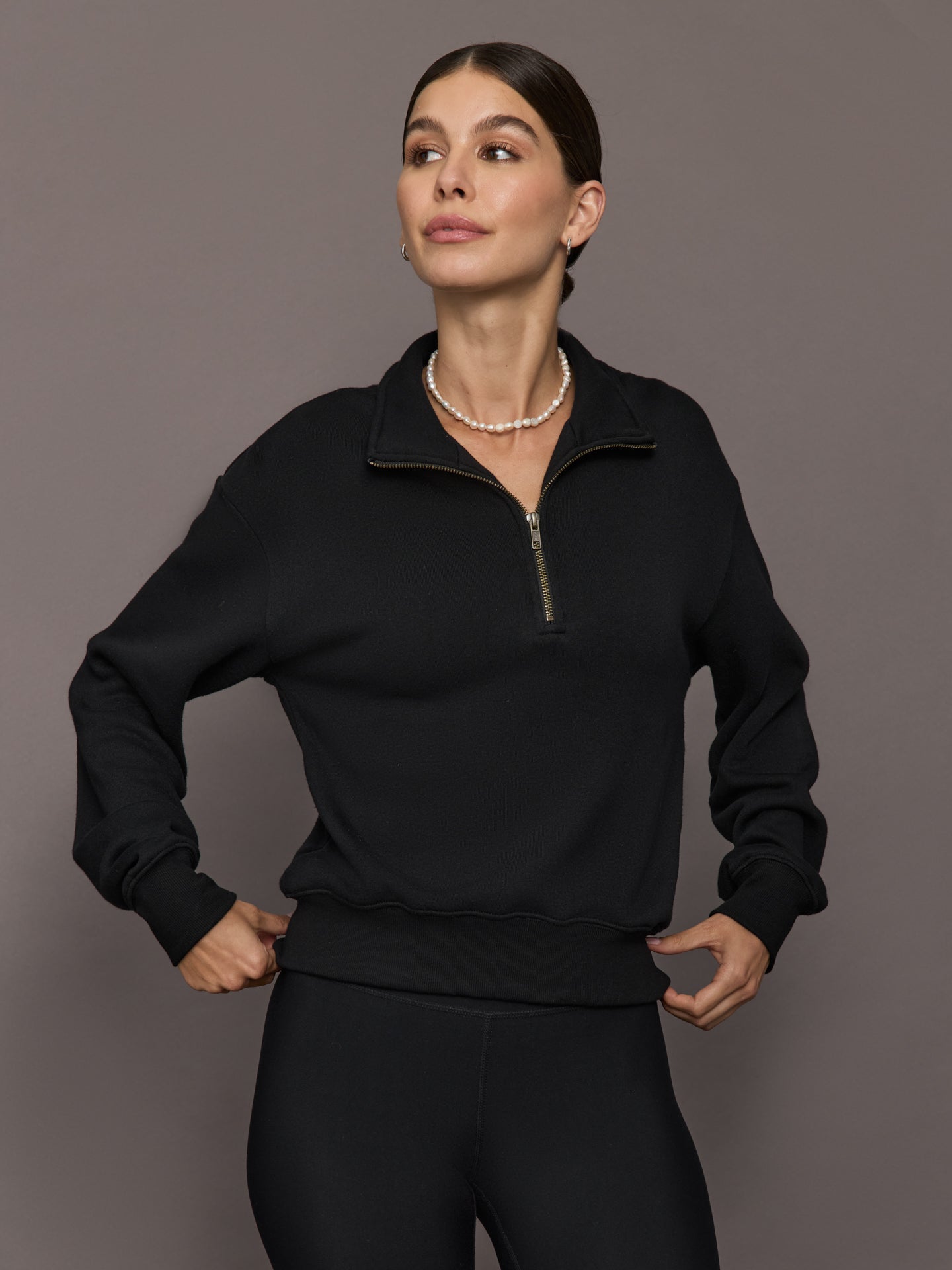 Carbon38 Half Zip Sweatshirt in French Terry - Black