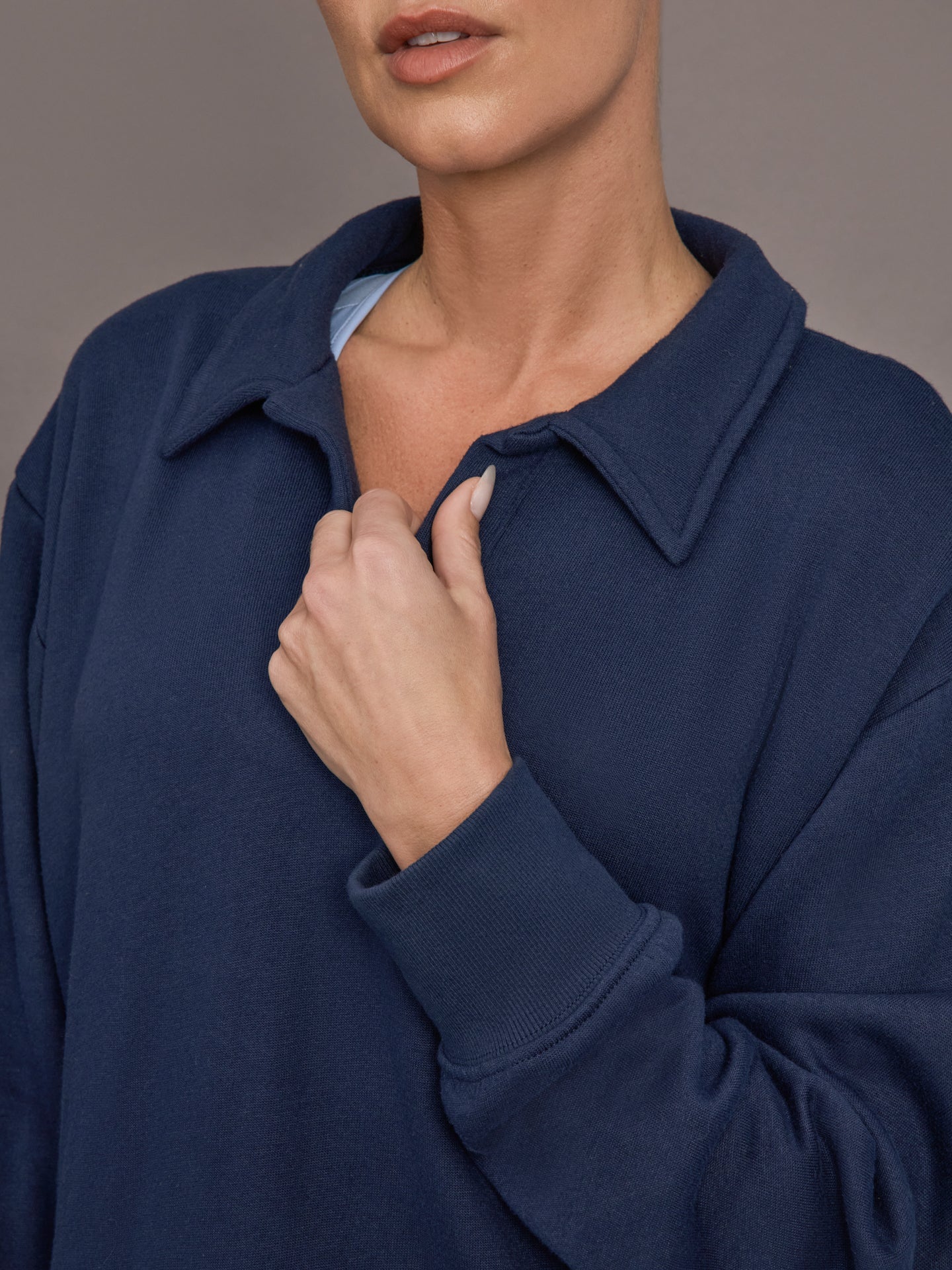 Carbon38 Johnny Collar Sweatshirt in French Terry - Navy Blazer