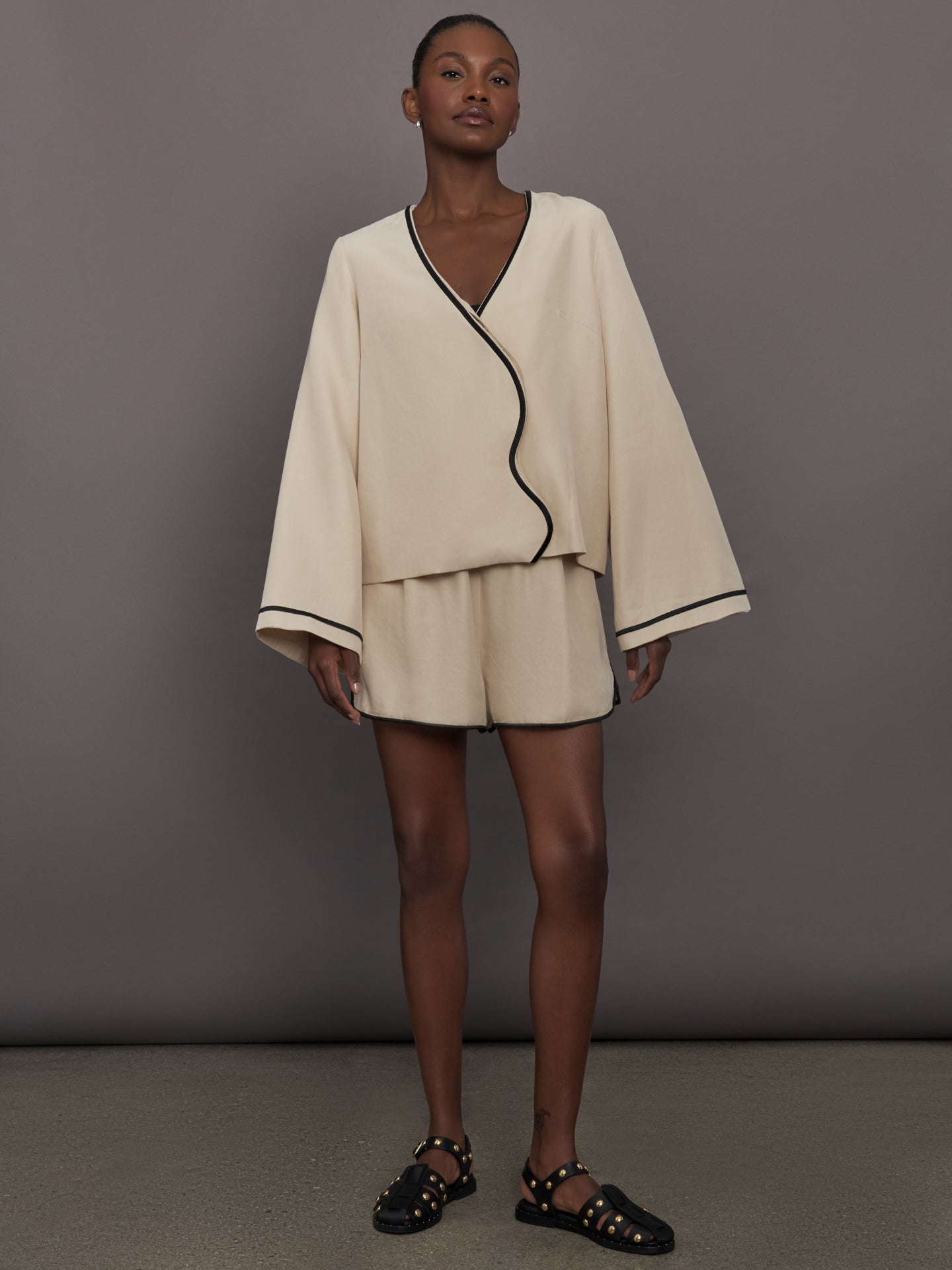 Carbon38 The Cressida Shirt - Fawn