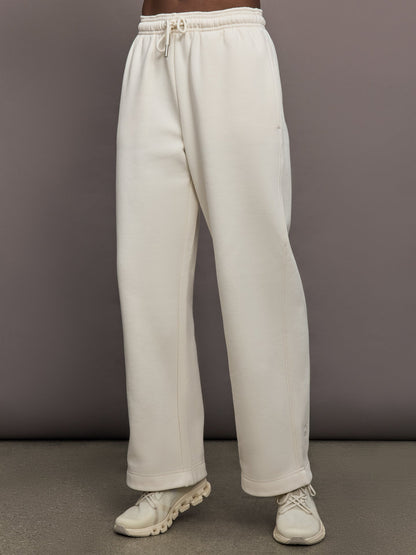 Carbon38 Club Collective Pants - Dew
