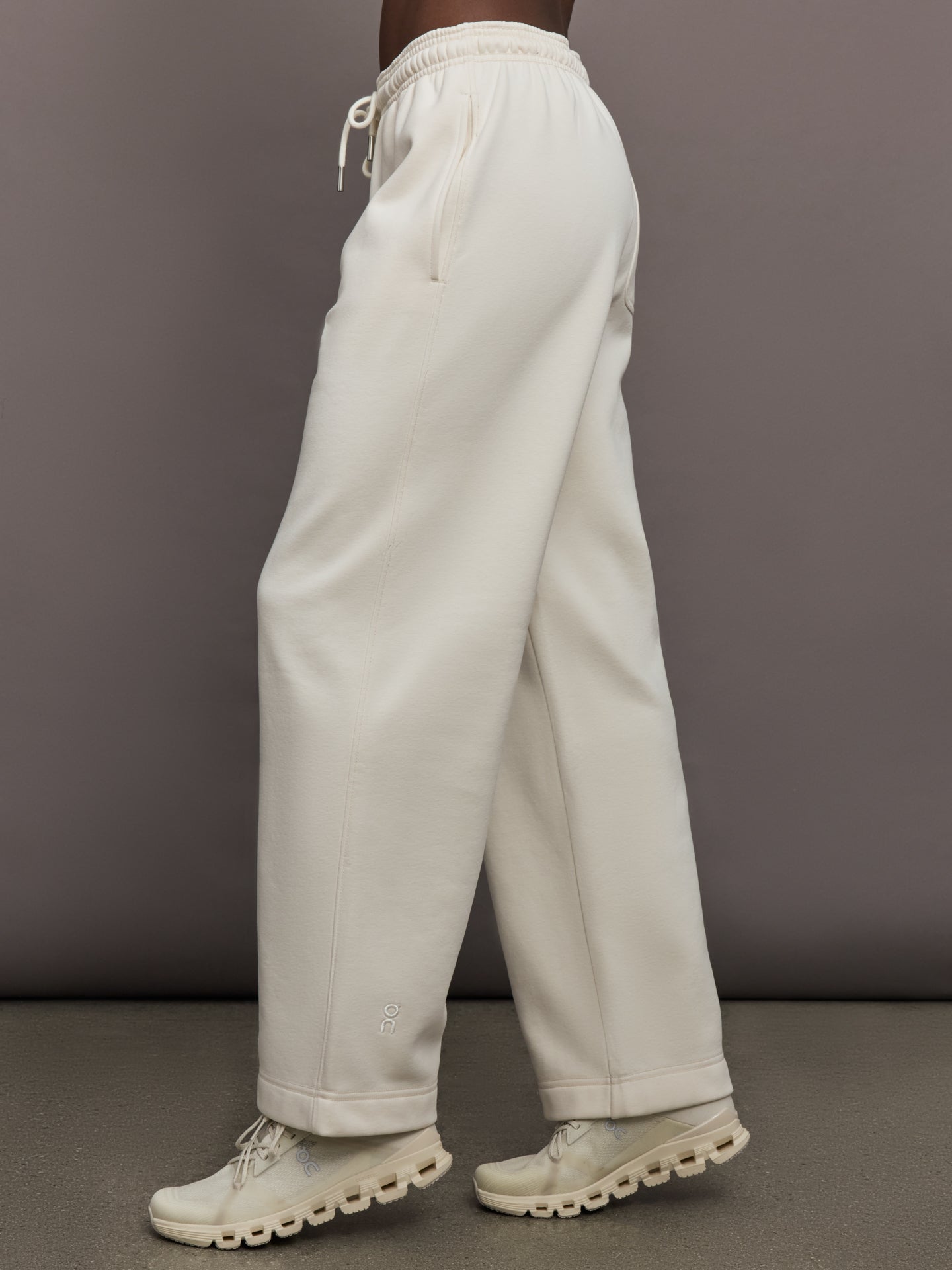 Carbon38 Club Collective Pants - Dew