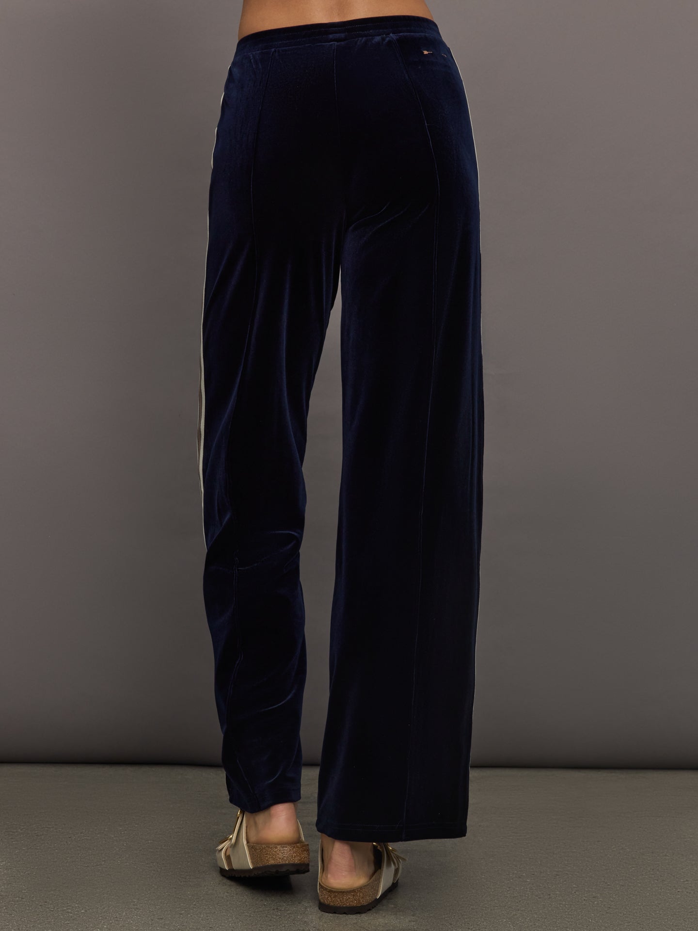 Carbon38 Monaco Freya Wide Leg Pant - Navy