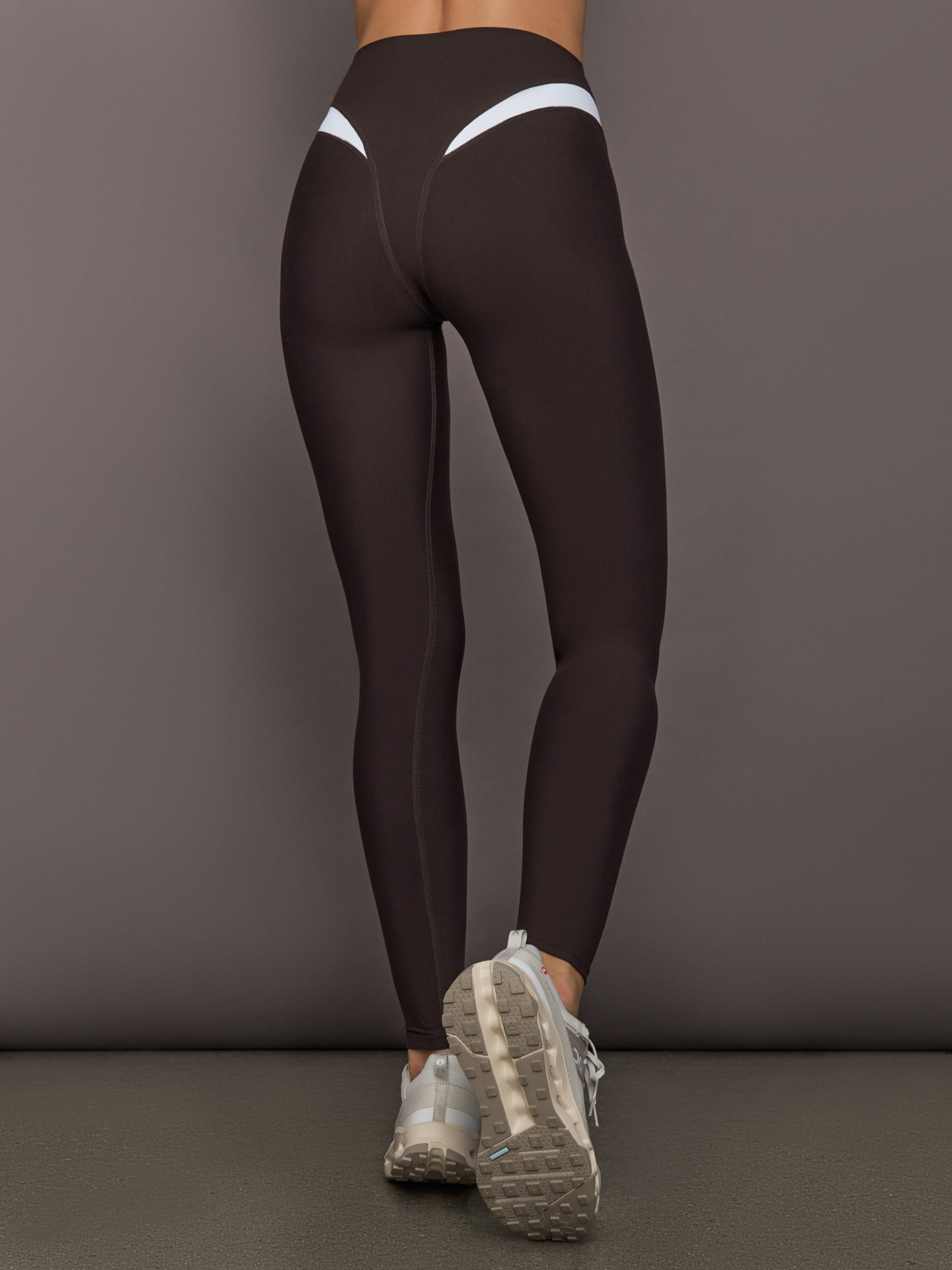 Carbon38 Spliced Colorblock Legging in Melt - Chocolate Torte