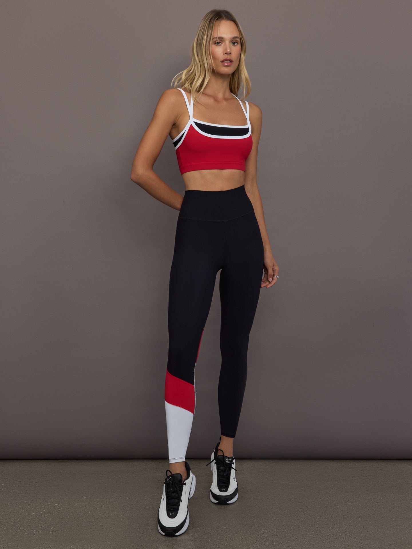Carbon38 Double Layered Bra in Melt - Black/Crimson/ White Binding