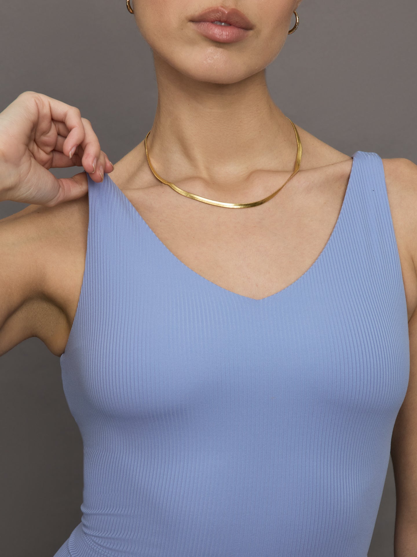 Carbon38 V-Neck Tank in Ribbed Melt - Hydrangea