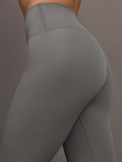 Carbon38 High Rise Legging in Ribbed Melt - Steel Grey