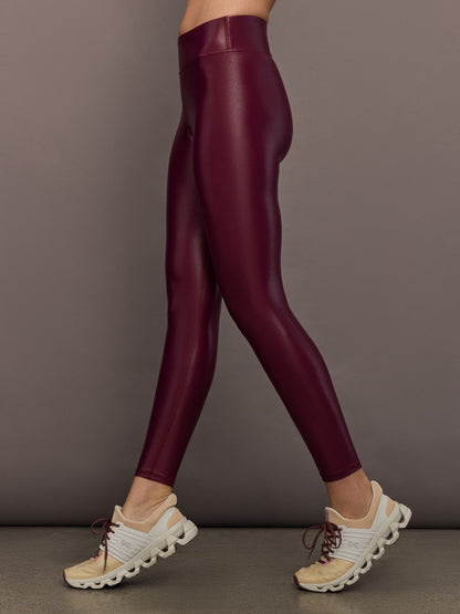 Carbon38 Regular Rise 7/8 Legging in Takara Shine - Fig