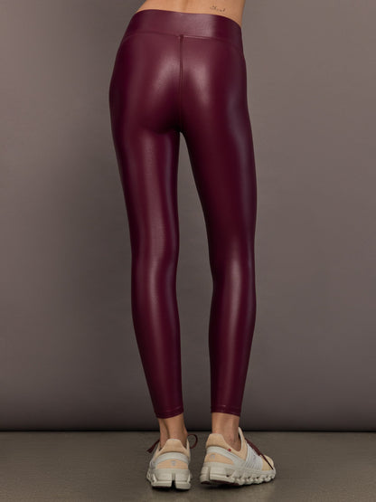 Carbon38 Regular Rise 7/8 Legging in Takara Shine - Fig